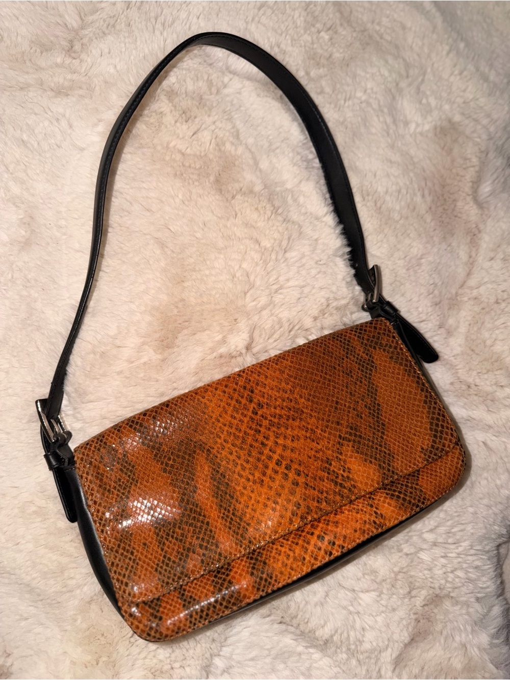 Enzo Angiolini - 2000s Snake-Embossed Orange Shoulder Bag with Black Strap